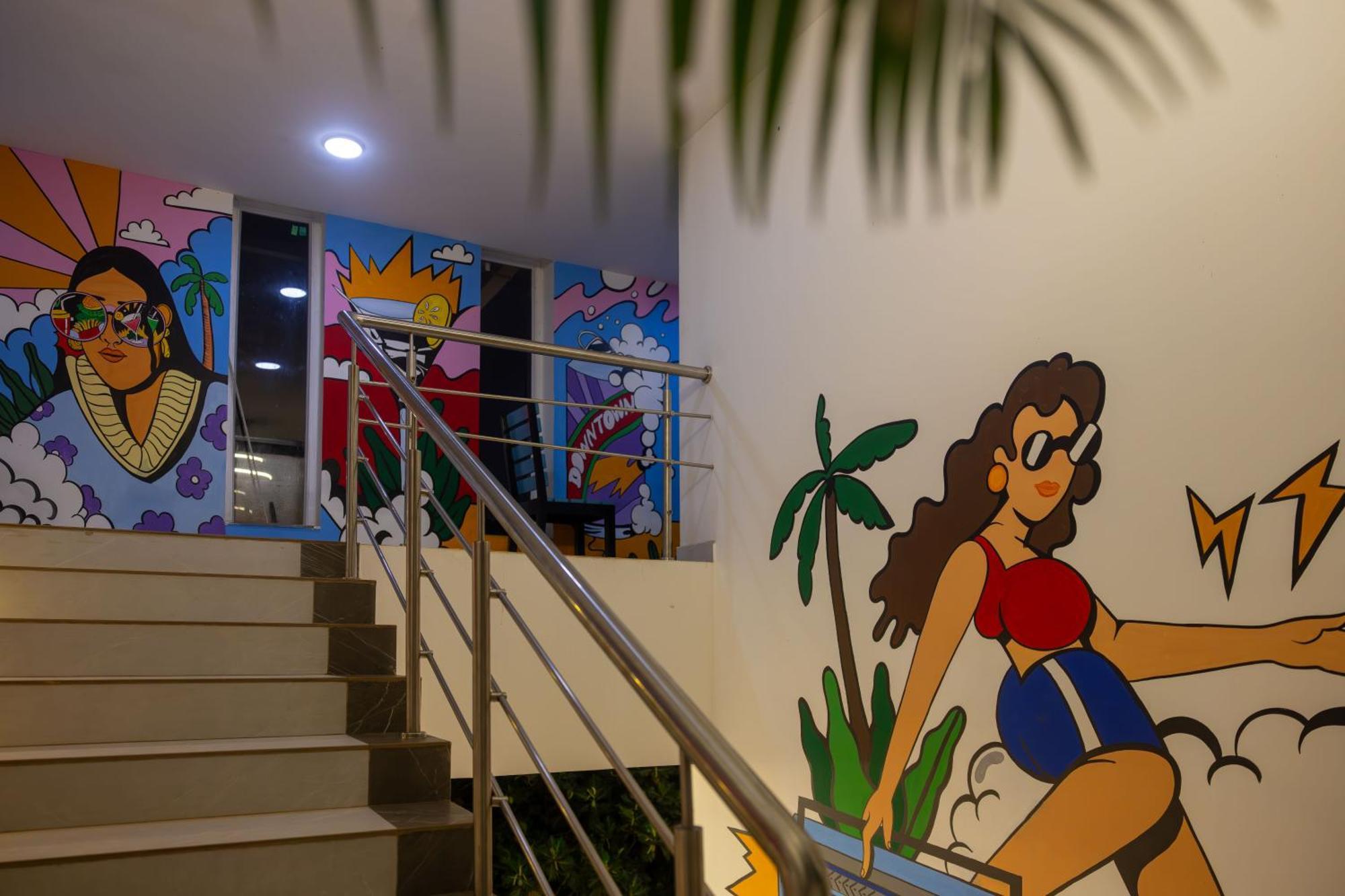 Downtown Hostels - アンジュナ エクステリア 写真