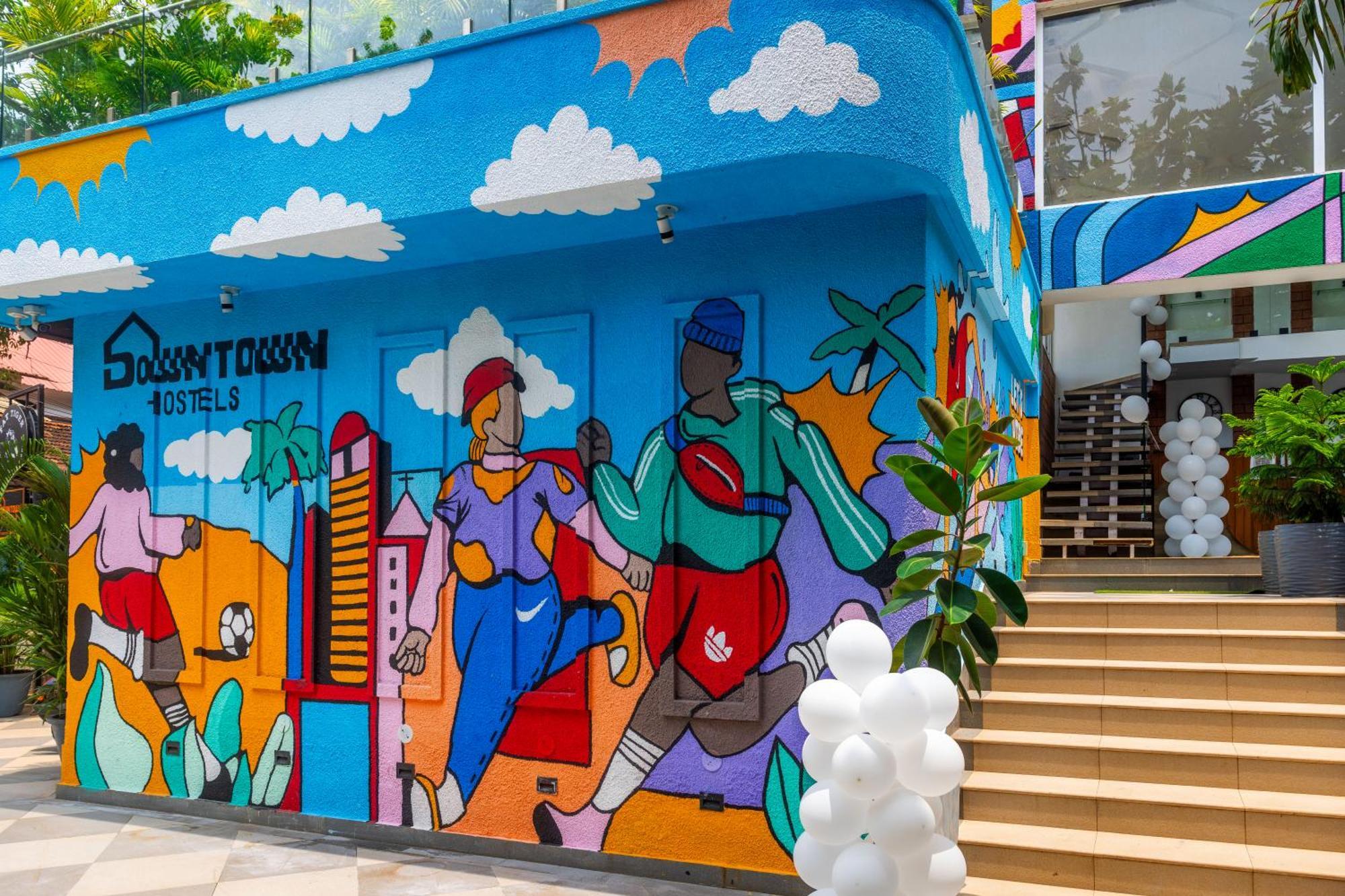 Downtown Hostels - アンジュナ エクステリア 写真
